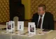 Dorin Uritescu lansează cartea „Firimituri literare”