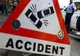 Un șofer beat criță a distrus o mașină parcată regulamentar