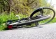Biciclist accidentat grav de un șofer neatent
