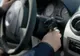 A furat o autoutilitară lăsată cu cheile în contact! Hoțul nu avea permis și era băut