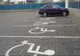 Mașina unei persoane cu handicap, parcată legal, ridicată de polițiști