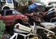 Controale ale polițiștilor la o firmă de dezmembrări auto