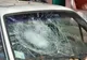 Și-a vărsat nervii pe o mașină parcată! A fost liniștit în arest