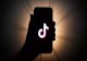 Folosirea TikTok pe dispozitivele mobile ale guvernului, INTERZISĂ în Canada